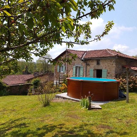 Cottage By The Chateau With Pool In National Parc Les Salles-Lavauguyon Ngoại thất bức ảnh